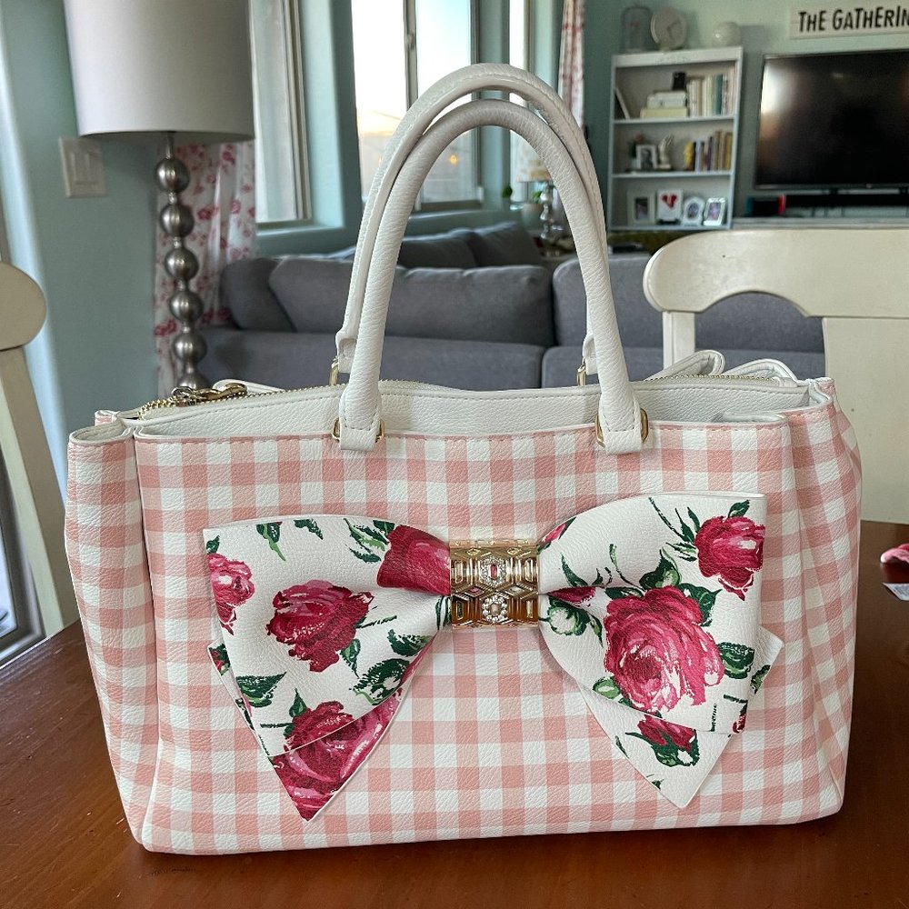 Betsey Johnson satchel purse